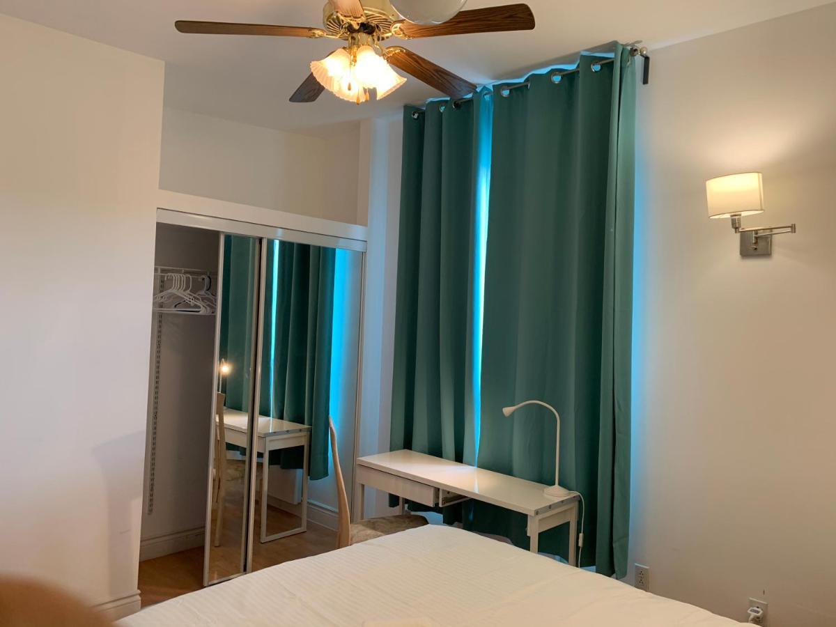Chambres El Mediterraneo Rooms Montreal Ngoại thất bức ảnh