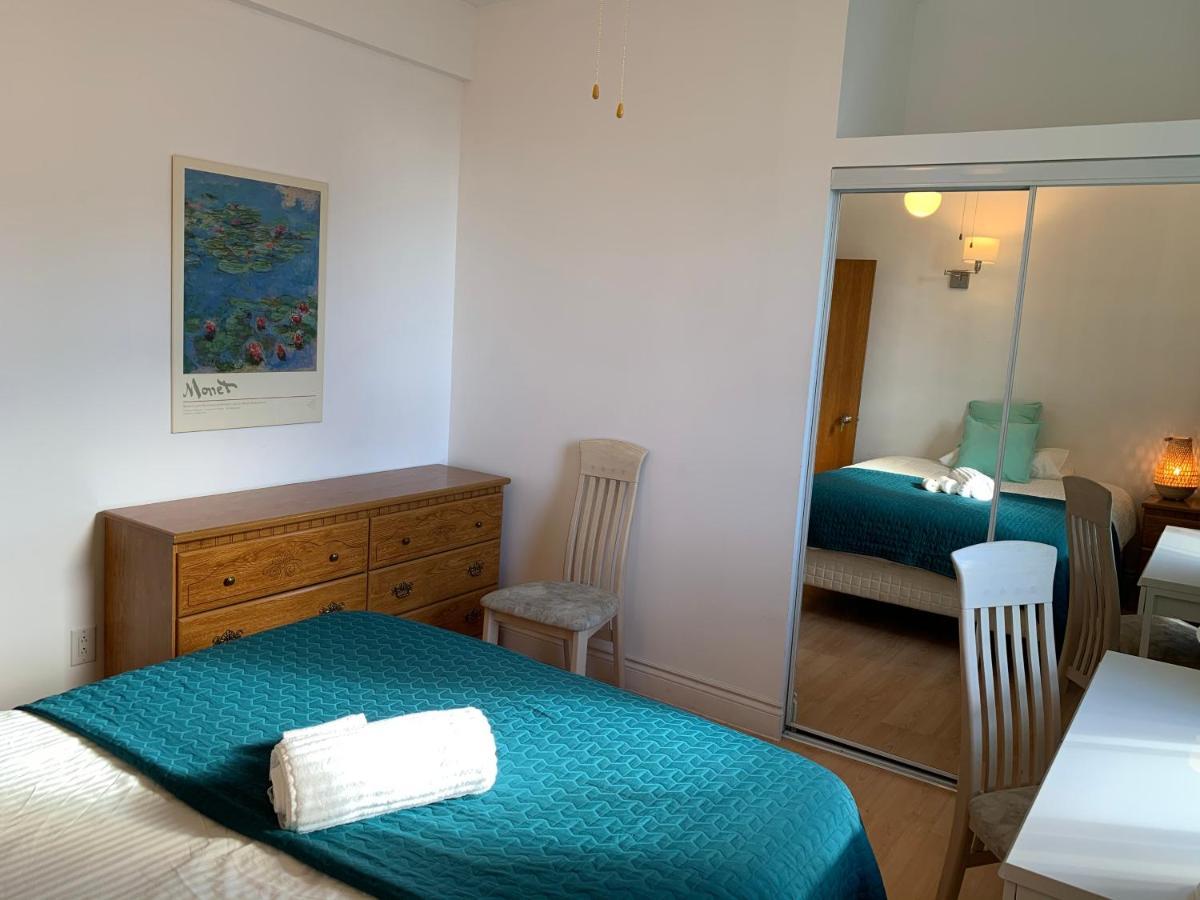 Chambres El Mediterraneo Rooms Montreal Ngoại thất bức ảnh