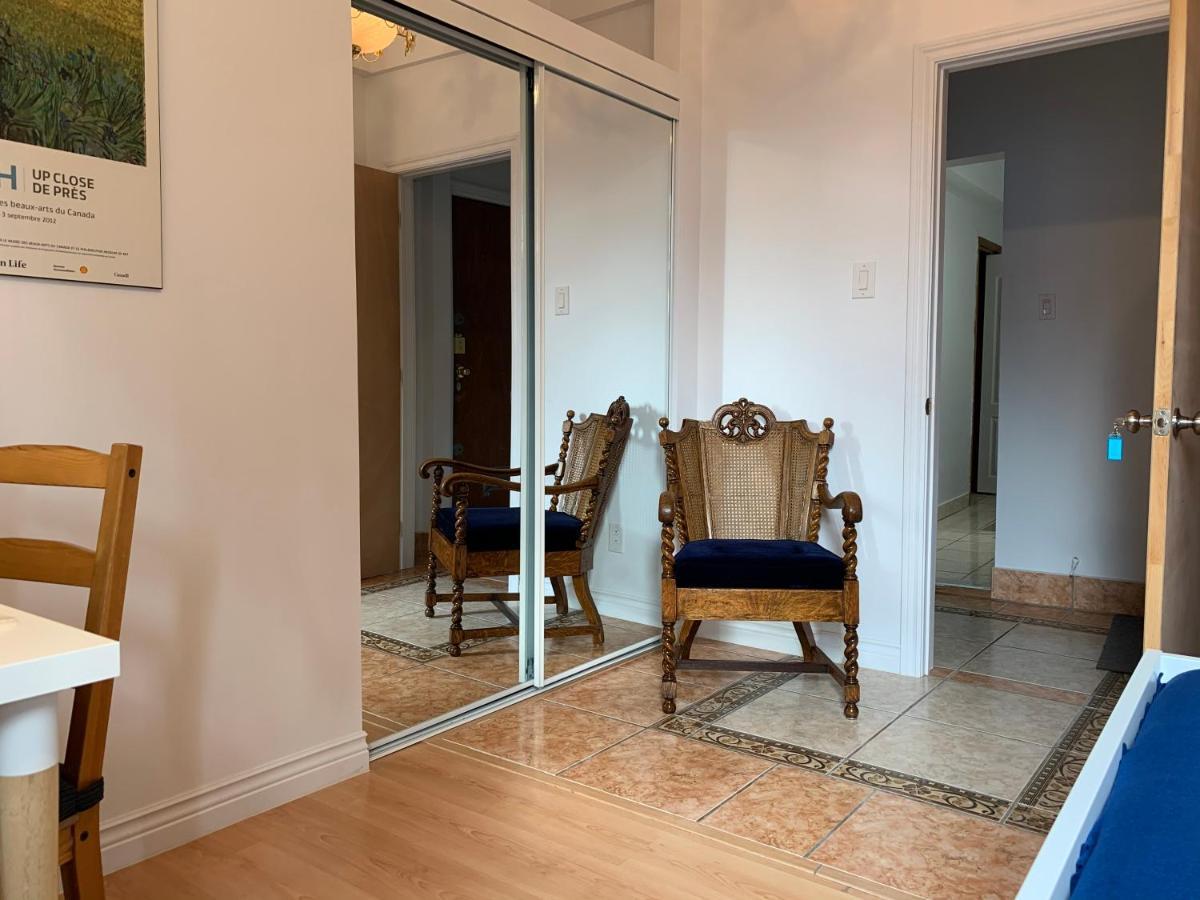 Chambres El Mediterraneo Rooms Montreal Ngoại thất bức ảnh