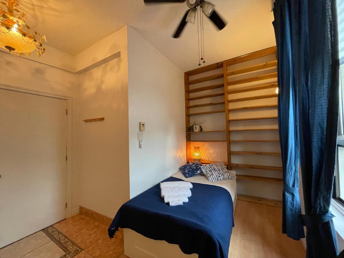 Chambres El Mediterraneo Rooms Montreal Ngoại thất bức ảnh
