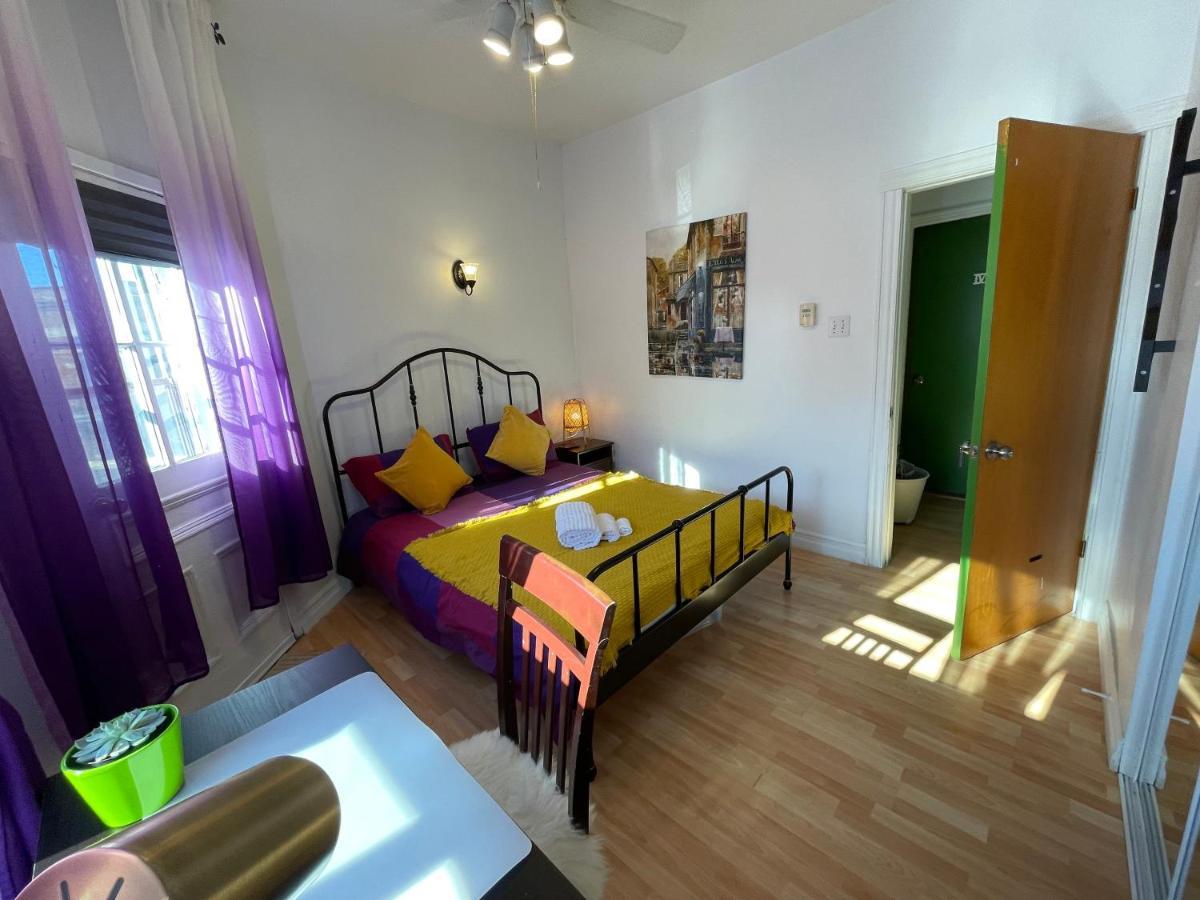 Chambres El Mediterraneo Rooms Montreal Ngoại thất bức ảnh