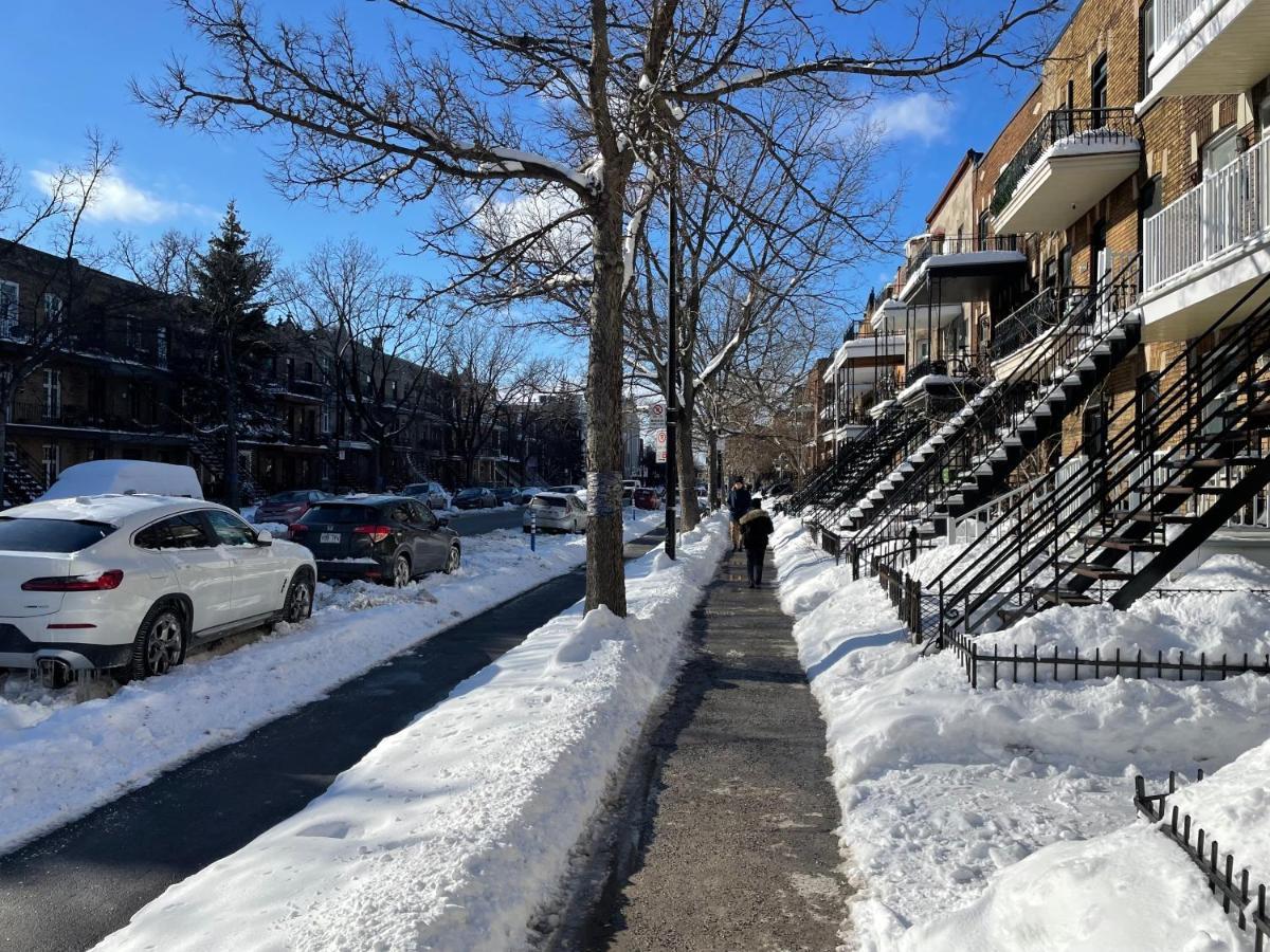 Chambres El Mediterraneo Rooms Montreal Ngoại thất bức ảnh